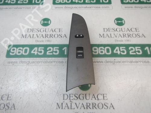 Used Right front window switch Right front window switch LEXUS IS II (_E2_) 220d (ALE20) (177 hp) 3880223 3880223