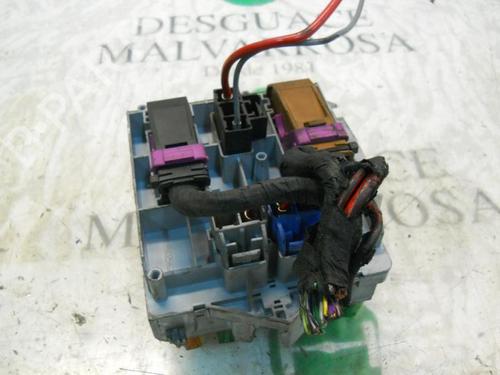 Fuse box ALFA ROMEO 147 (937_) 2.0 16V T.SPARK (937.AXA1, 937.AXC1, 937.BXC1) | BP3745341E1 