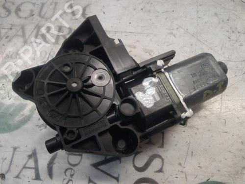 Used Left front window motor Left front window motor FORD FOCUS II Turnier (DA_, FFS, DS) 1.6 TDCi (90 hp) 3815604 3815604