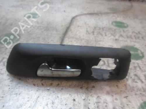 Venstre bagtil invendig håndtag Venstre bagtil invendig håndtag VAUXHALL ASTRA Mk IV (G) Hatchback (T98) [1998-2005] 3839379 3839379