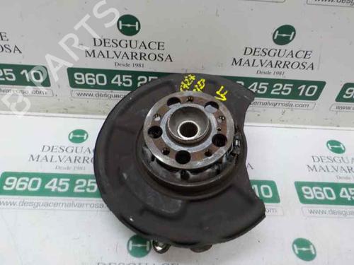 Used Right rear steering knuckle Right rear steering knuckle 4465774 4465774
