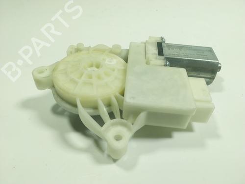 Left rear window motor BMW 3 (G20, G80, G28) 330 i | BP24575175E23 - Image 2