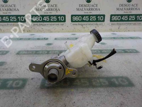 Used Brake master cylinder RENAULT MEGANE IV Hatchback (B9A/M/N_) [2015-2025]  6103997
