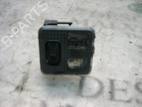 Innerbelysning Innerbelysning PEUGEOT 306 Hatchback (7A, 7C, N3, N5) 1.6 (98 hp) 7413388 7413388