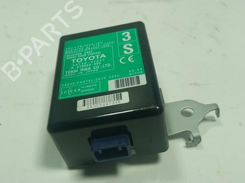 Used Electronic module TOYOTA PRIUS (_W3_) 1.8 Plug-in Hybrid (ZVW30, ZVW35) (136 hp) 17609282