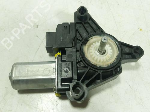 Used Right rear window motor Right rear window motor MERCEDES-BENZ GLA-CLASS (X156) GLA 200 CDI / d (156.908) (136 hp) 39250969 39250969