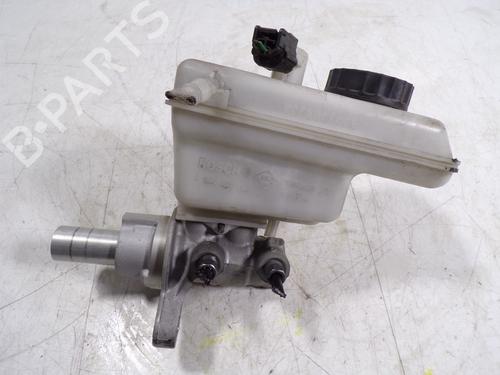 Used Brake master cylinder Brake master cylinder RENAULT LAGUNA III (BT0/1) [2007-2015] 8191468 8191468