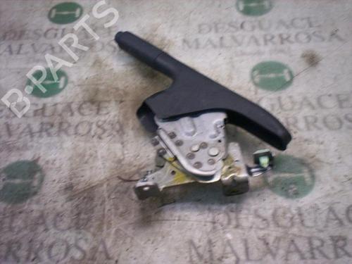 Freno di stazionamento a mano FORD FIESTA V (JH_, JD_) 1.4 TDCi (68 hp) 8772514