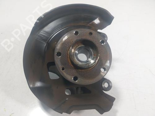 Used Right front steering knuckle Right front steering knuckle RENAULT KADJAR (HA_, HL_) 1.5 dCi 110 (HLA3) (110 hp) 17804989 17804989