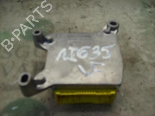 Used ECU airbags ECU airbags RENAULT LAGUNA II Grandtour (KG0/1_) 1.9 dCi (KG0G) (120 hp) 3780529 3780529
