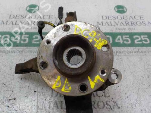 Used Left front steering knuckle DACIA SANDERO II 1.2 (75 hp) 4508614