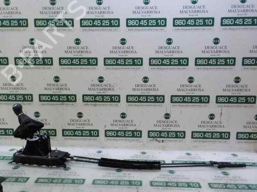 Used Gear lever Gear lever SEAT IBIZA V (KJ1, KJG) 1.0 TSI (116 hp) 7412470 7412470