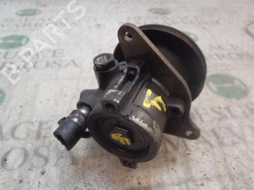 Used Steering pump OPEL VECTRA A (J89) 2.0 i (F19, M19) (115 hp) 3829596