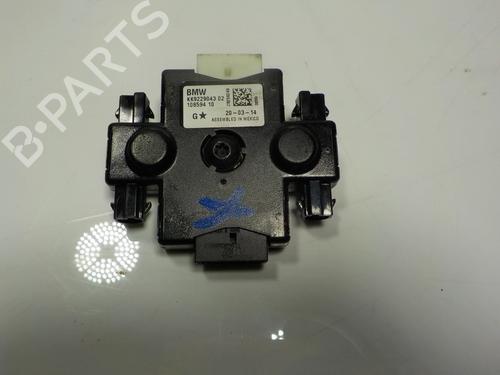 Used Electronic module BMW 3 Touring (F31) 325 d (218 hp) 11023777