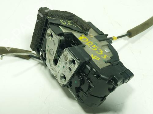 front-left-lock-renault-kadjar-ha_-hl_-2015-30576468 main image