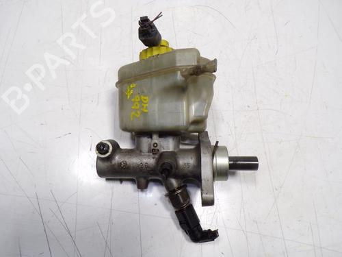 Used Brake master cylinder Brake master cylinder VW TOUAREG (7LA, 7L6, 7L7) 2.5 R5 TDI (174 hp) 8931484 8931484