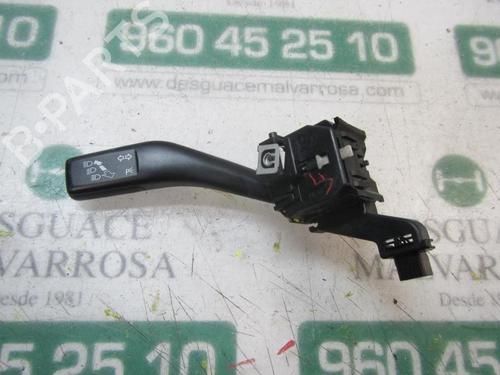 Used Steering column stalk Steering column stalk VW GOLF V (1K1) 2.0 TDI 16V (140 hp) 3875244 3875244