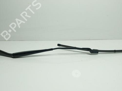Vindspejlsviskerarm BMW XM (G09) XM All-wheel Drive | BP33729335C143 - Image 3