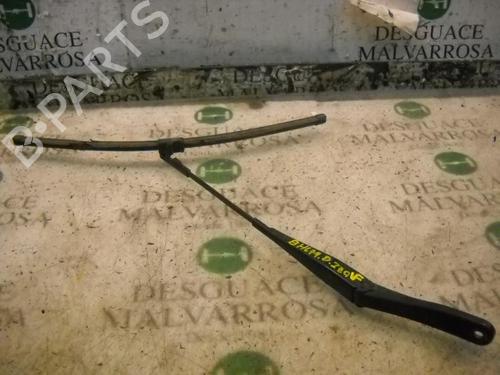 front-wipers-mechanism-opel-astra-h-estate-a04-2004-2005-2006-2007-2008-2009-2010-2011-2012-2013-2014-3795051 main image