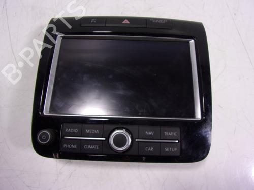 Used Display monitor Display monitor VW TOUAREG (7P5, 7P6) 3.0 V6 TDI (240 hp) 15835992 15835992