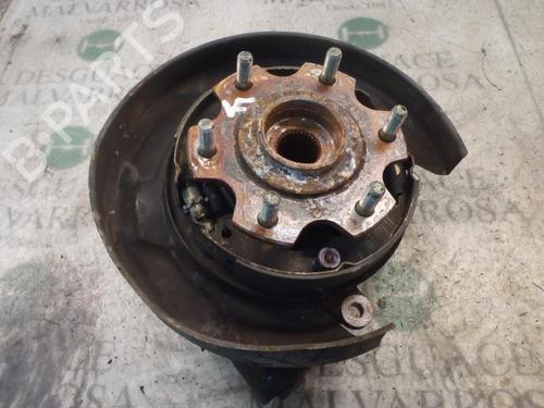 Fusee links achter MITSUBISHI PAJERO III (V7_W, V6_W) 3.2 Di-D (V68W, V78W) (165 hp) 3813082