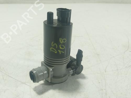 Used Washer pump TOYOTA YARIS CROSS (MXP_) 1.5 Hybrid (MXPJ11) (131 hp) 32162251