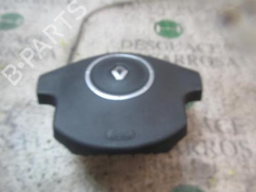Used Driver airbag RENAULT GRAND SCÉNIC II (JM0/1_) 1.5 dCi (JM1E) (106 hp) 3838917