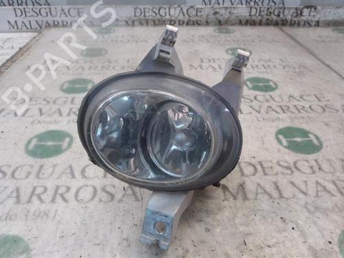 Used Left front fog light Left front fog light PEUGEOT 206 Hatchback (2A/C) 1.9 D (69 hp) 3810589 3810589