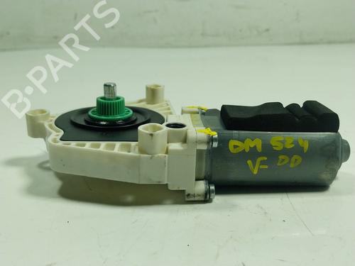 Right front window motor MERCEDES-BENZ CLA Shooting Brake (X117) CLA 220 CDI / d (117.903) | BP17530668E20 