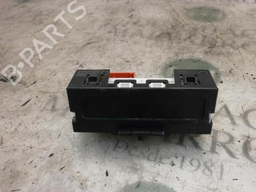 Switch RENAULT MEGANE II (BM0/1_, CM0/1_) 1.9 dCi (BM0G, CM0G) (120 hp) 3793767