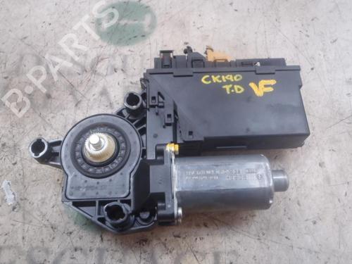 Used Right rear window motor SEAT EXEO ST (3R5) 2.0 TDI (143 hp) 3997204
