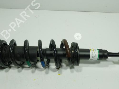Used Right front shock absorber Right front shock absorber 32715106 32715106