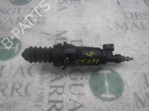 Used Clutch slave cylinder Clutch slave cylinder PEUGEOT EXPERT Van (222) [1995-2008] 14275163 14275163
