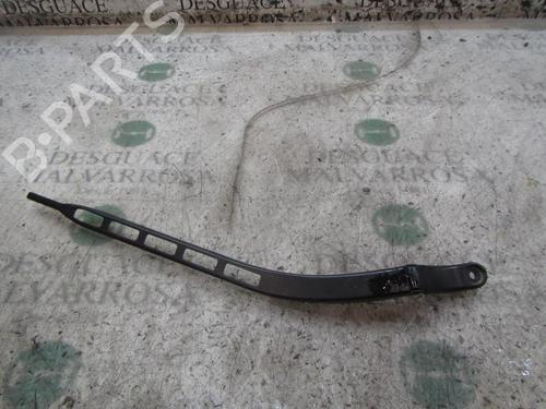 Used Front windshield wiper arm SEAT ALTEA (5P1) 1.6 (102 hp) 3823786