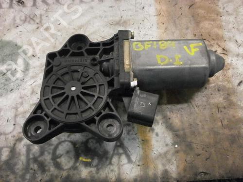 Portierruitmotor linksvoor MERCEDES-BENZ S-CLASS (W220) [1998-2005]  3741511