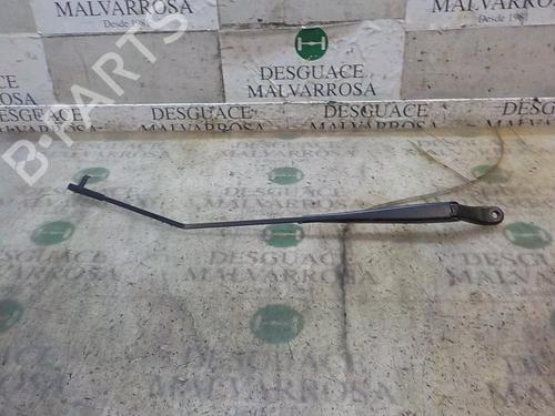 Used Front windshield wiper arm PEUGEOT 207 (WA_, WC_) [2006-2015]  3850284