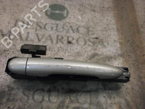 Used Front right exterior door handle RENAULT LAGUNA II (BG0/1_) [2001-2007]  3783453