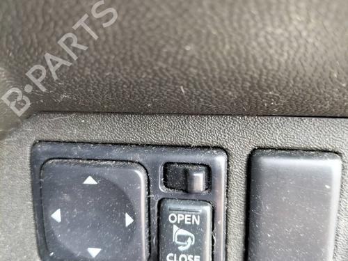 Mass air flow sensor NISSAN NAVARA NP300 (D40) 2.5 dCi 4WD | BP9763378M95 