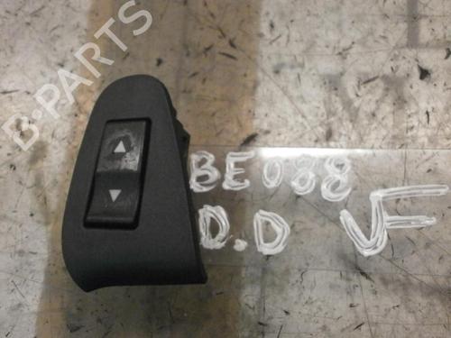 Used Right front window switch Right front window switch FIAT STILO (192_) 1.8 16V (192AXC1A, 192BXC1A) (133 hp) 3755822 3755822