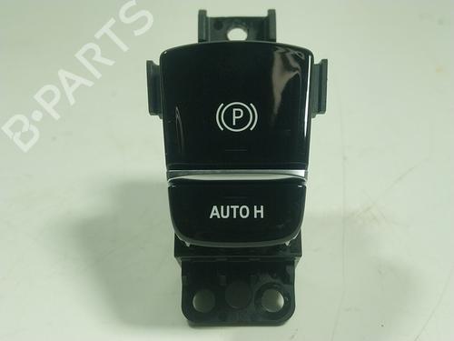 hand-brake-bmw-5-g30-f90-2016-24844843 main image