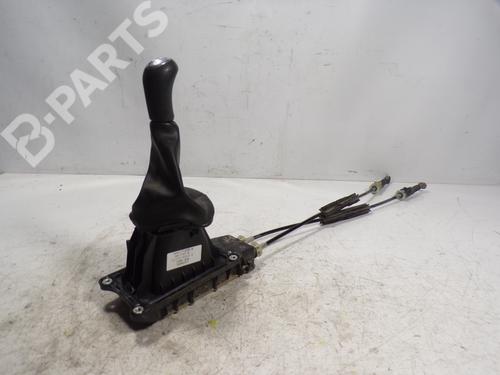Used Manual gearbox selector Manual gearbox selector DACIA SANDERO II TCe 90 (B8M1, B8MA, B8AC) (90 hp) 7847428 7847428