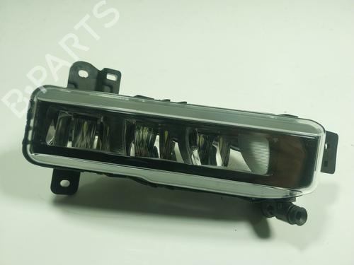 Used Right front fog light Right front fog light BMW 3 (G20, G80, G28) 330 i (258 hp) 24575157 24575157