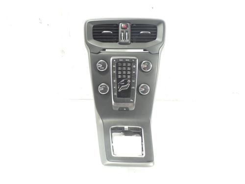 Used Switch VOLVO V40 Hatchback (525) [2012-2019]  9126765