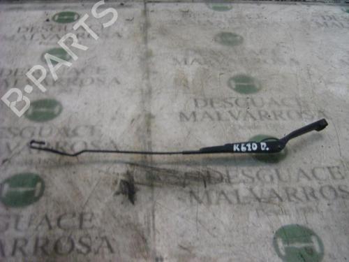 Used Front windshield wiper arm Front windshield wiper arm OPEL VECTRA B (J96) 2.0 DTI 16V (F19) (101 hp) 3779145 3779145