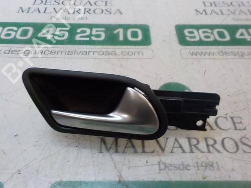 Used Front right interior door handle Front right interior door handle VW GOLF V (1K1) 1.9 TDI (105 hp) 3866071 3866071