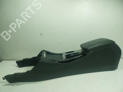 Used Armrest / Center console Armrest / Center console BMW X3 (G01, F97, G08) xDrive 20 d (190 hp) 19302885 19302885