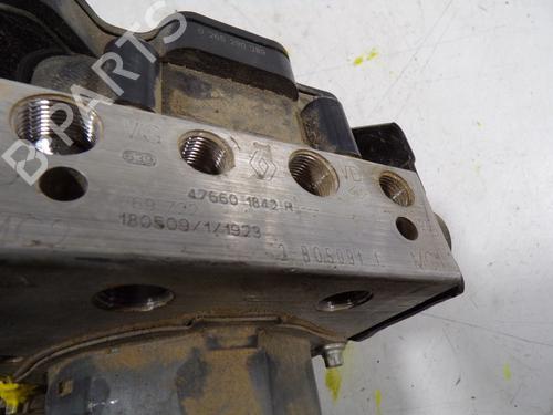 ABS Bremseaggregat RENAULT CAPTUR I (J5_, H5_)  | BP8111648M43