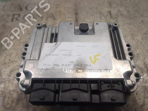 Used Engine control unit (ECU) Engine control unit (ECU) CITROËN C4 I (LC_) [2004-2014] 3812938 3812938