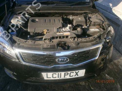 Rear right door window KIA CEE'D Hatchback (ED) 1.6 CRDi 115 | BP4004028C21 