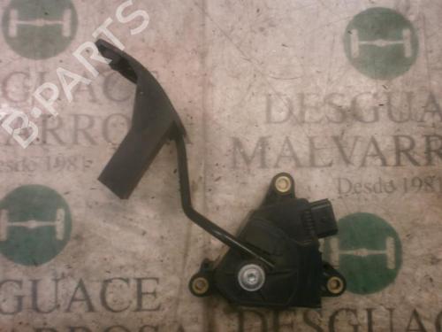 Used Pedal NISSAN X-TRAIL II (T31) 2.0 dCi 4x4 (173 hp) 3801645